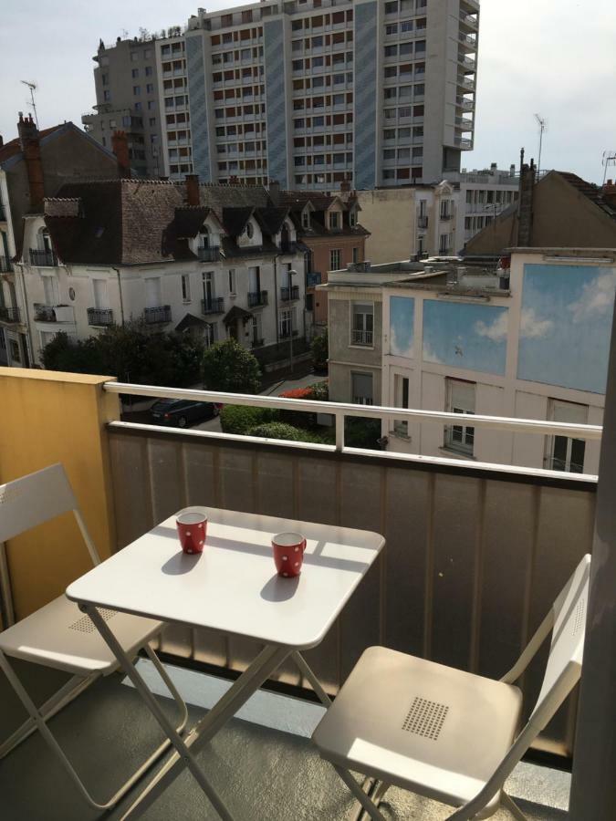 Appartement A 2Min Du Plan D'Eau Vichy Exterior foto